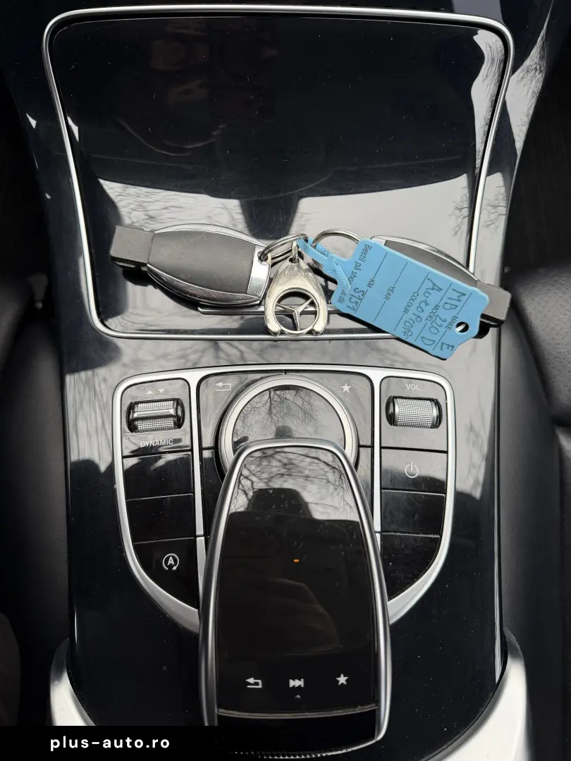 Mercedes Benz C220 AMG de vanzare in RATE FIXE