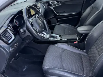 Kia Ceed 1.4 benzina cutie automata in RATE FIXE