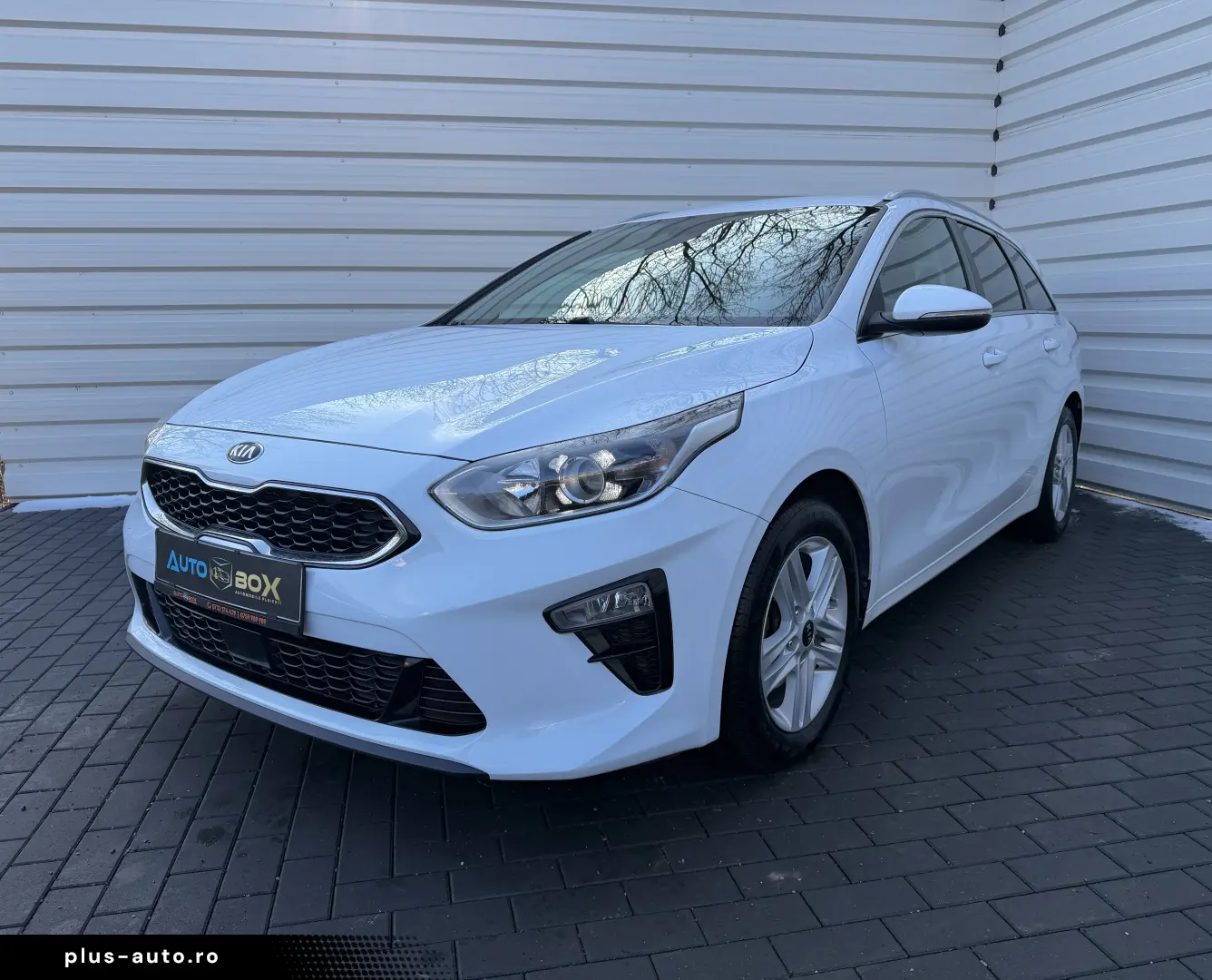 Kia Ceed 1.4 benzina cutie automata in RATE FIXE