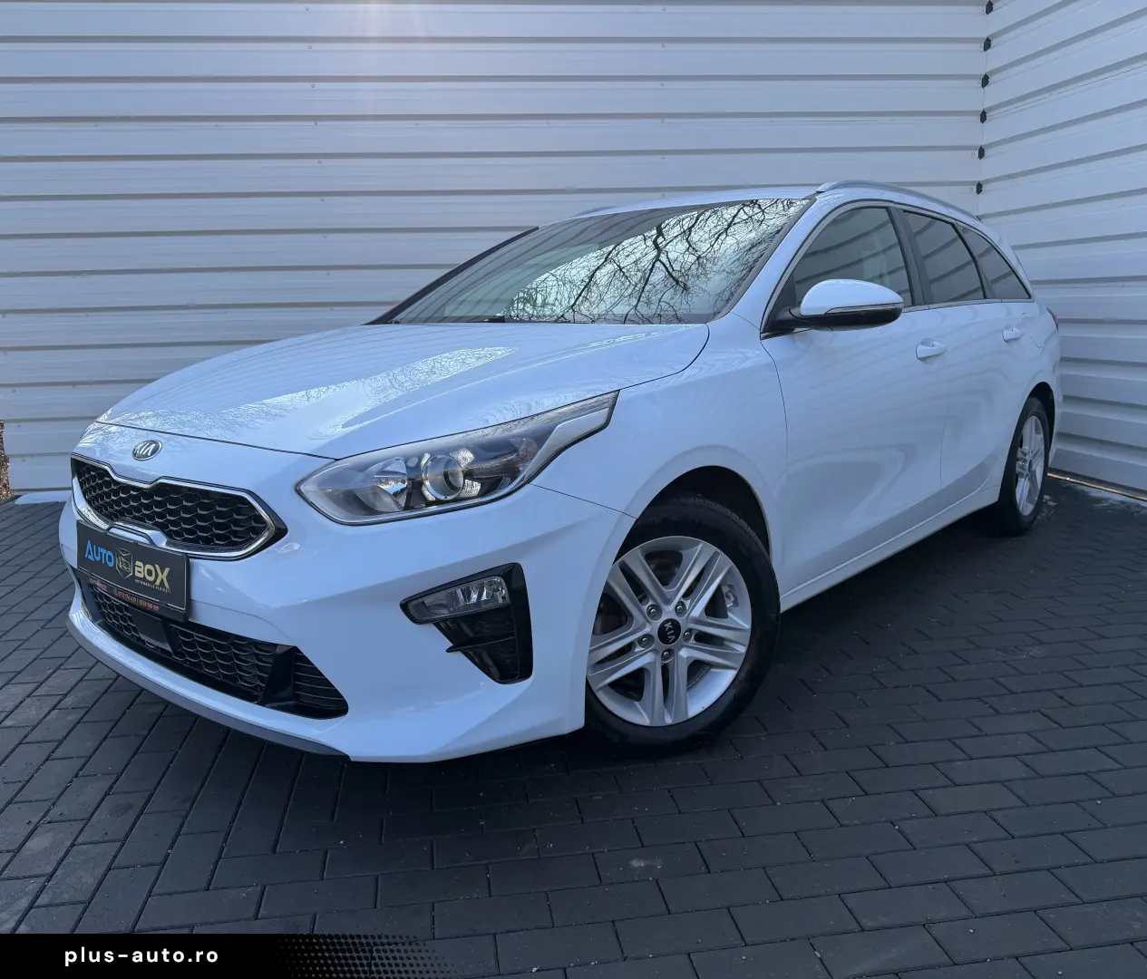 Kia Ceed 1.4 benzina cutie automata in RATE FIXE