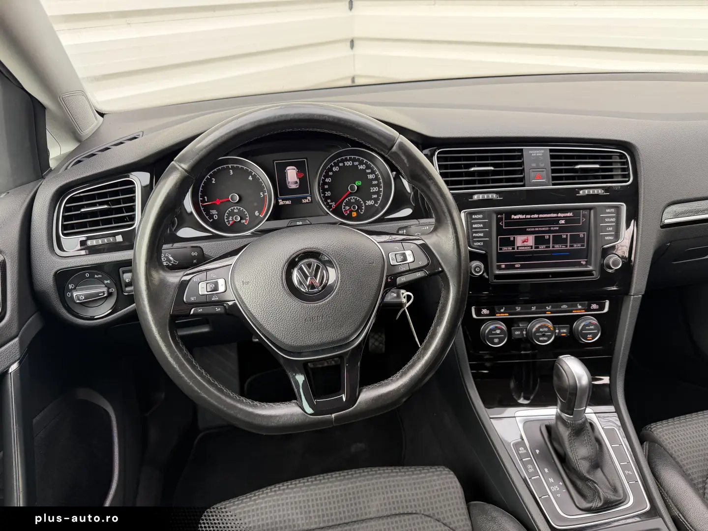 Golf 7 DSG R-line de vanzare in RATE FIXE FARA AVANS