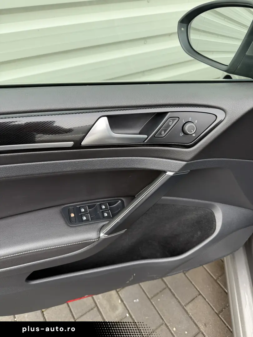 Golf 7 DSG R-line de vanzare in RATE FIXE FARA AVANS