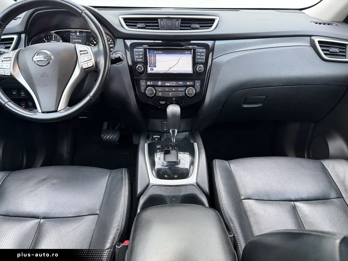 Nissan X-trail tekna 7 Locuri  de vânzare in RATE FIXE