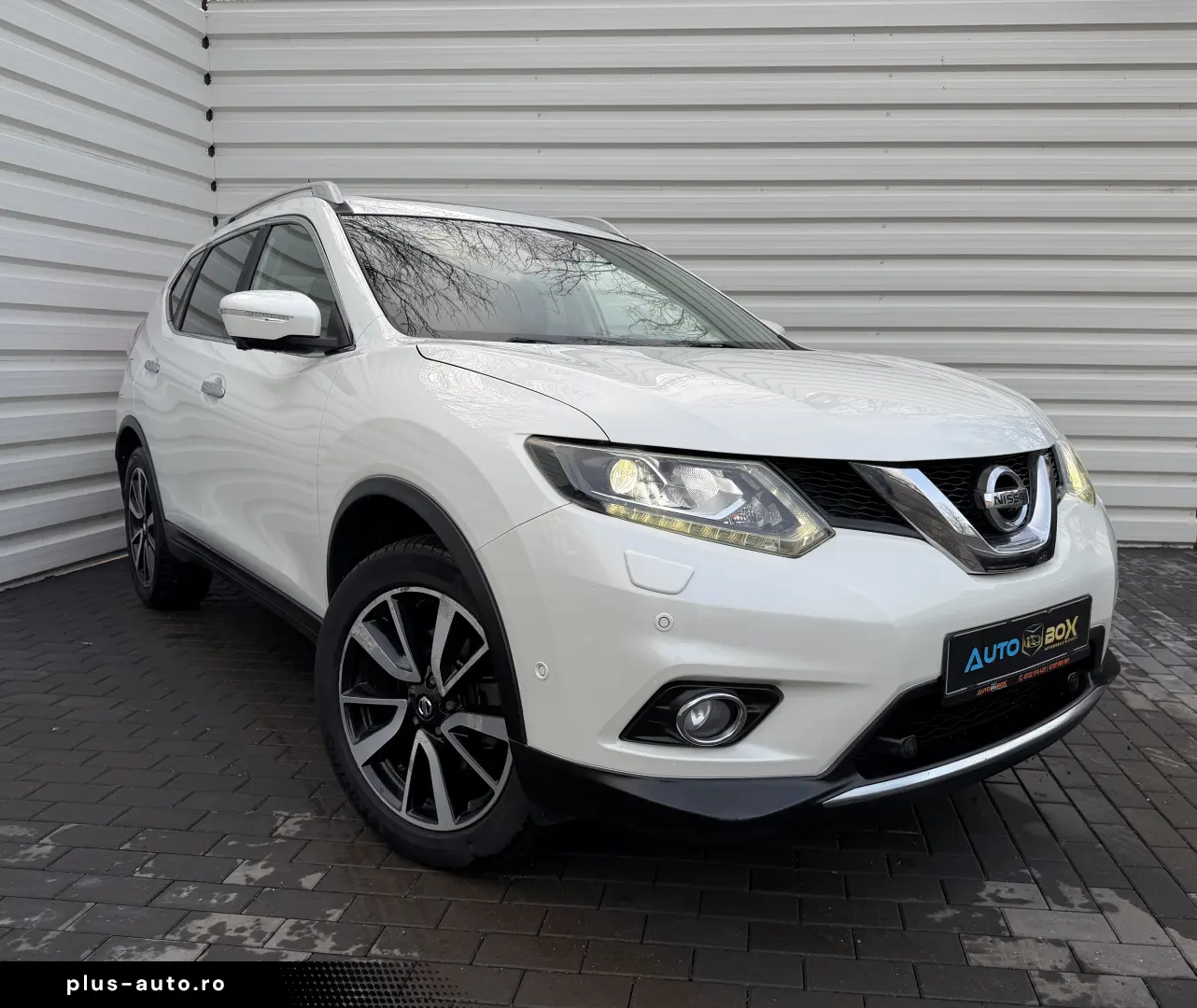 Nissan X-trail tekna 7 Locuri  de vânzare in RATE FIXE