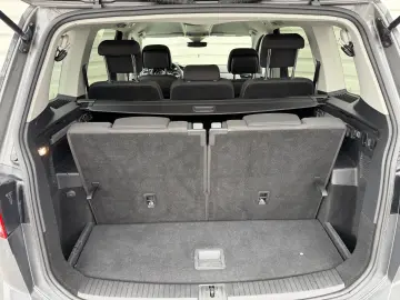 Touran 7 locuri DSG de vânzare in RATE FIXE