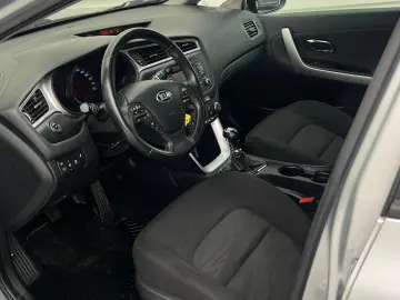 Kia Ceed diesel de vanzare in RATE FIXE FARA AVANS