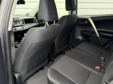 TOYOTA RAV 4 DIESEL 4X4 DE VAZARE IN RATE FIXE