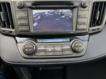 TOYOTA RAV 4 DIESEL 4X4 DE VAZARE IN RATE FIXE