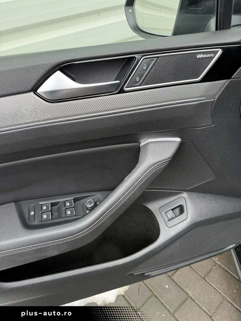 Passat 4x4 R-line 240 cp de vanzare in RATE FIXE