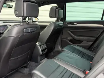 Passat 4x4 R-line 240 cp de vanzare in RATE FIXE