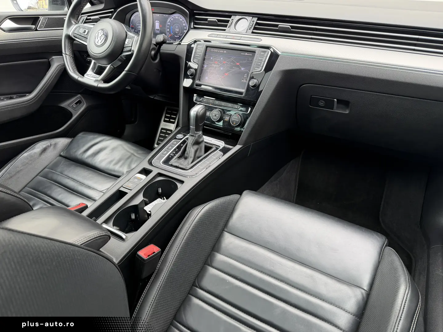 Passat 4x4 R-line 240 cp de vanzare in RATE FIXE