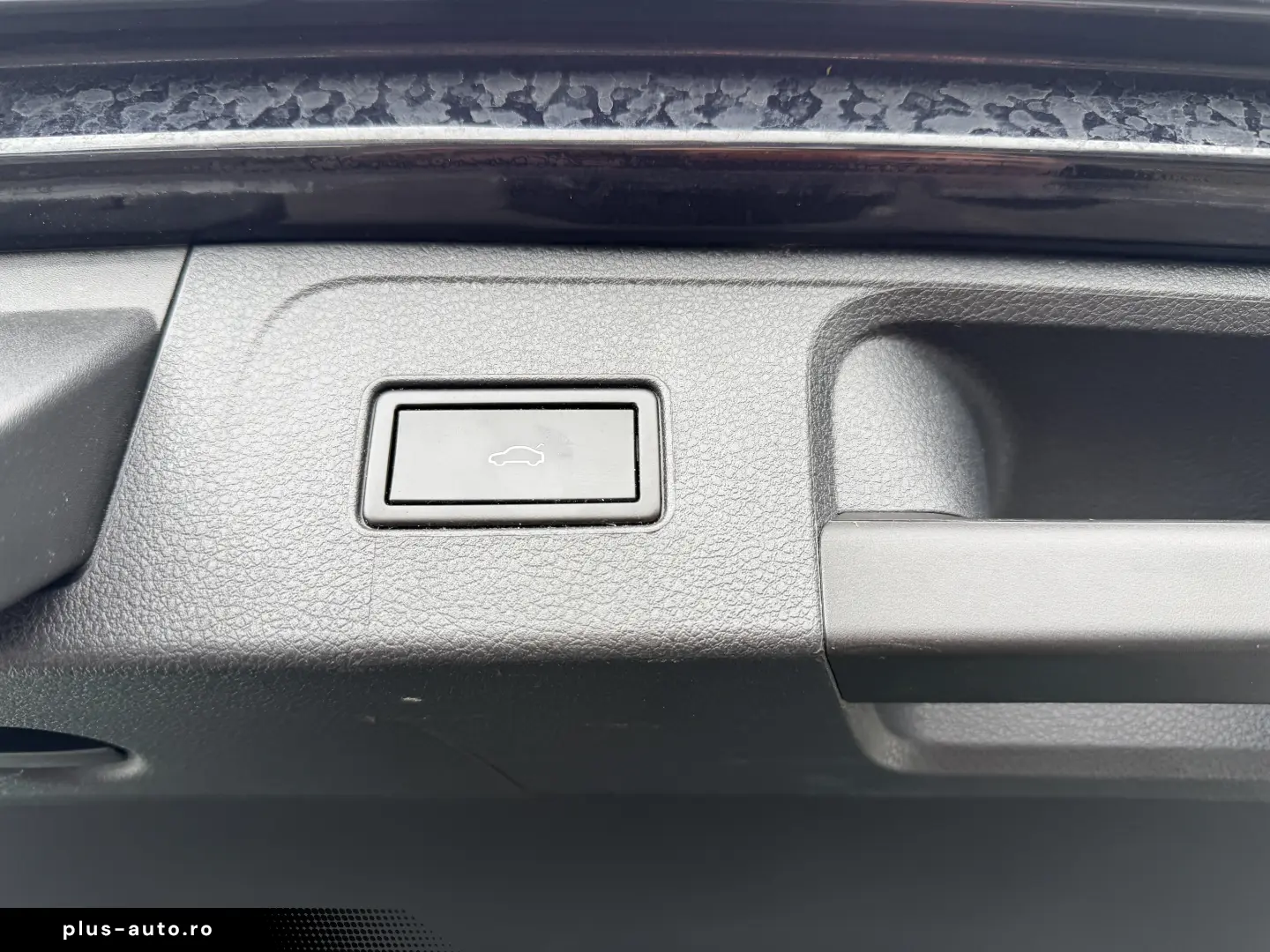 Passat 4x4 R-line 240 cp de vanzare in RATE FIXE