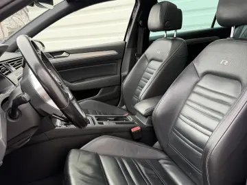 Passat 4x4 R-line 240 cp de vanzare in RATE FIXE