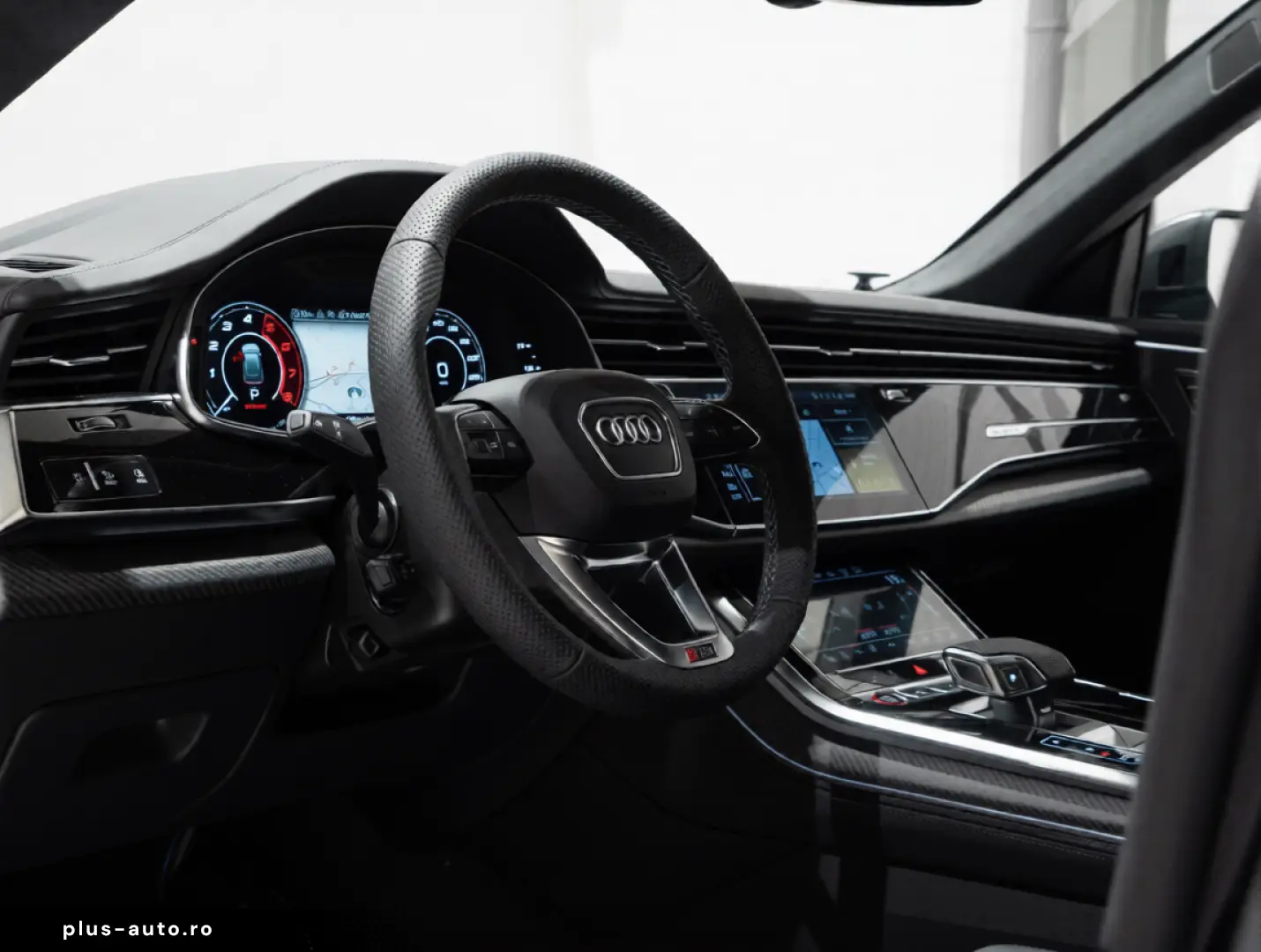 Audi RSQ8 Performance