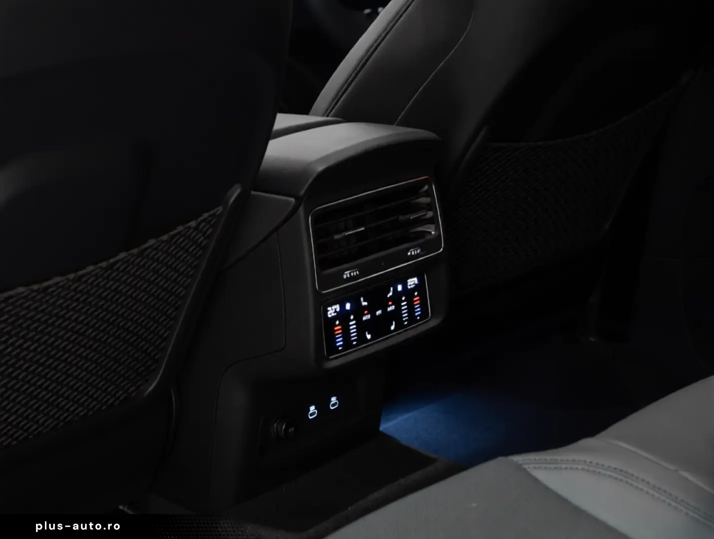 Audi RSQ8 Performance