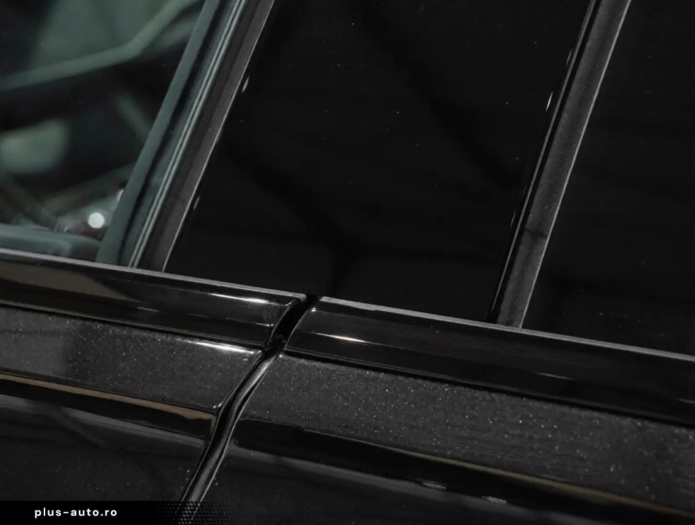 Audi RSQ8 Performance