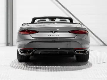 Bentley Continental GTC Black Edition