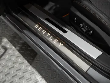 Bentley Continental GTC Black Edition