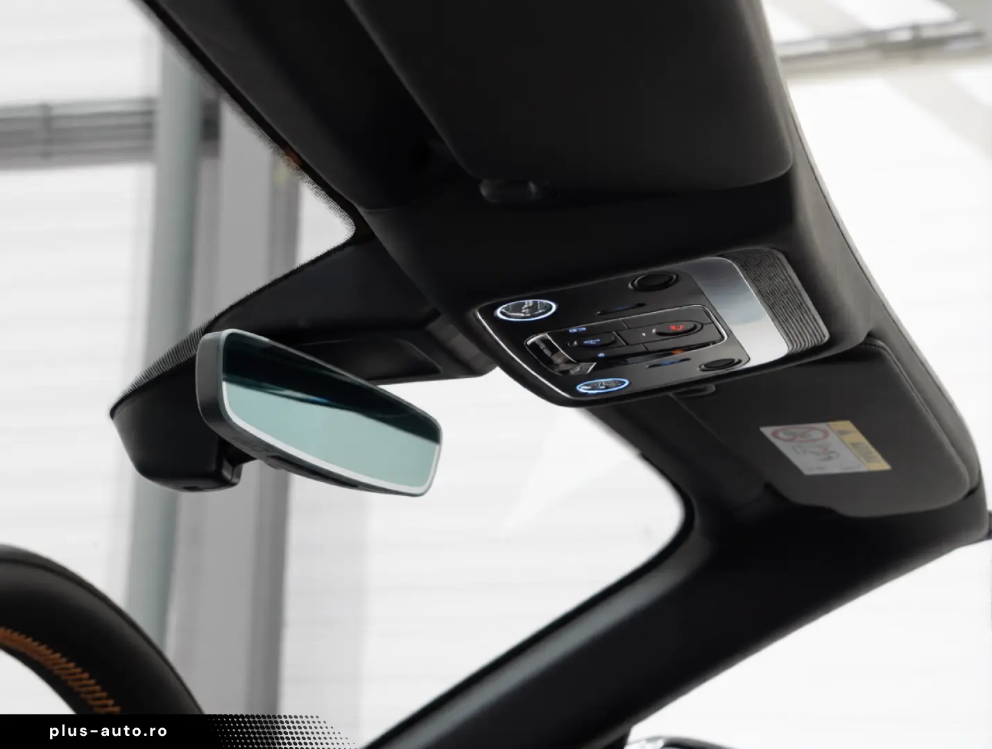 Bentley Continental GTC Black Edition