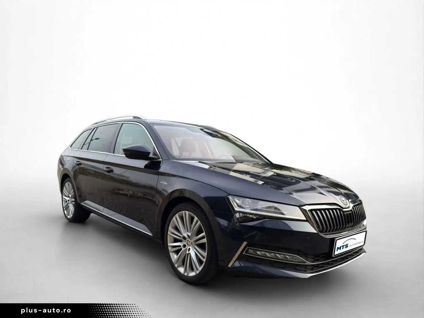 SKODA SUPERB COMBI 2.0 TDI DSG 4X4 200PS  L&K Navi LED