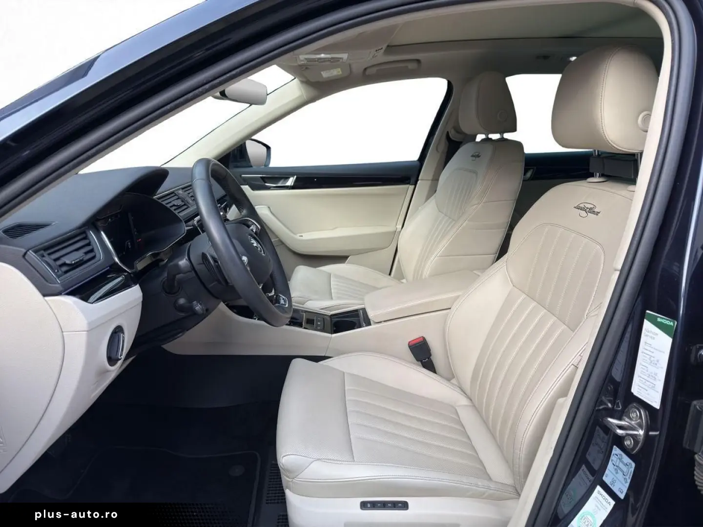 SKODA SUPERB COMBI 2.0 TDI DSG 4X4 200PS  L&K Navi LED