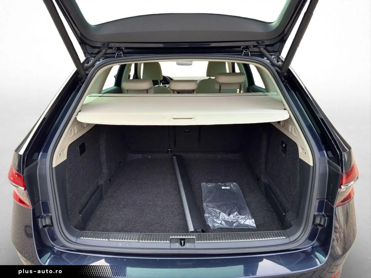 SKODA SUPERB COMBI 2.0 TDI DSG 4X4 200PS  L&K Navi LED