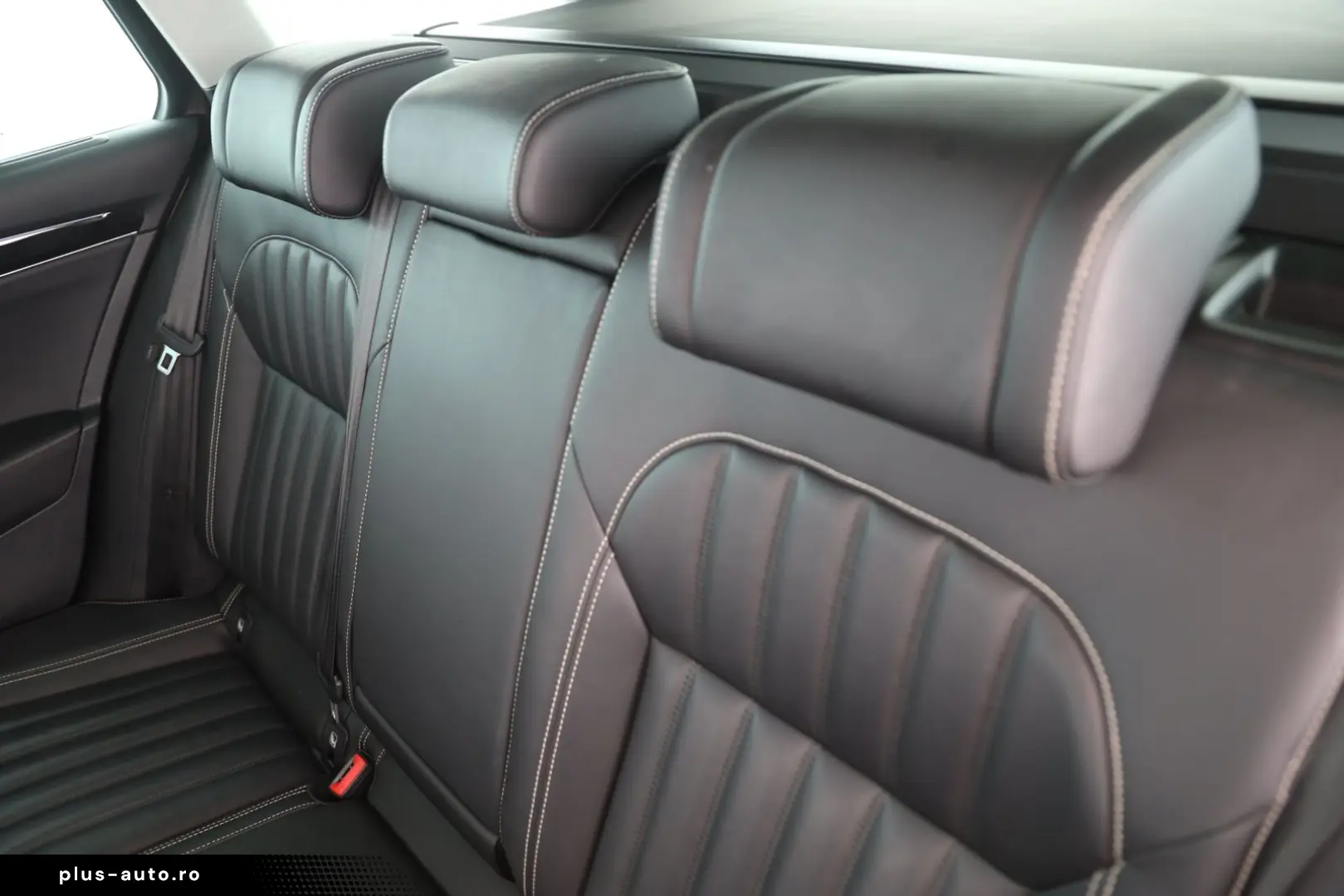 SKODA SUPERB COMBI 2.0 TDI DSG 4x4 L & K   STANDH.