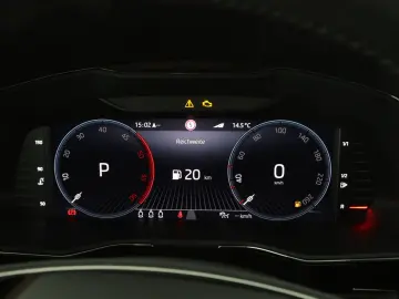 SKODA SUPERB COMBI 2.0 TDI DSG 4x4 L & K   STANDH.