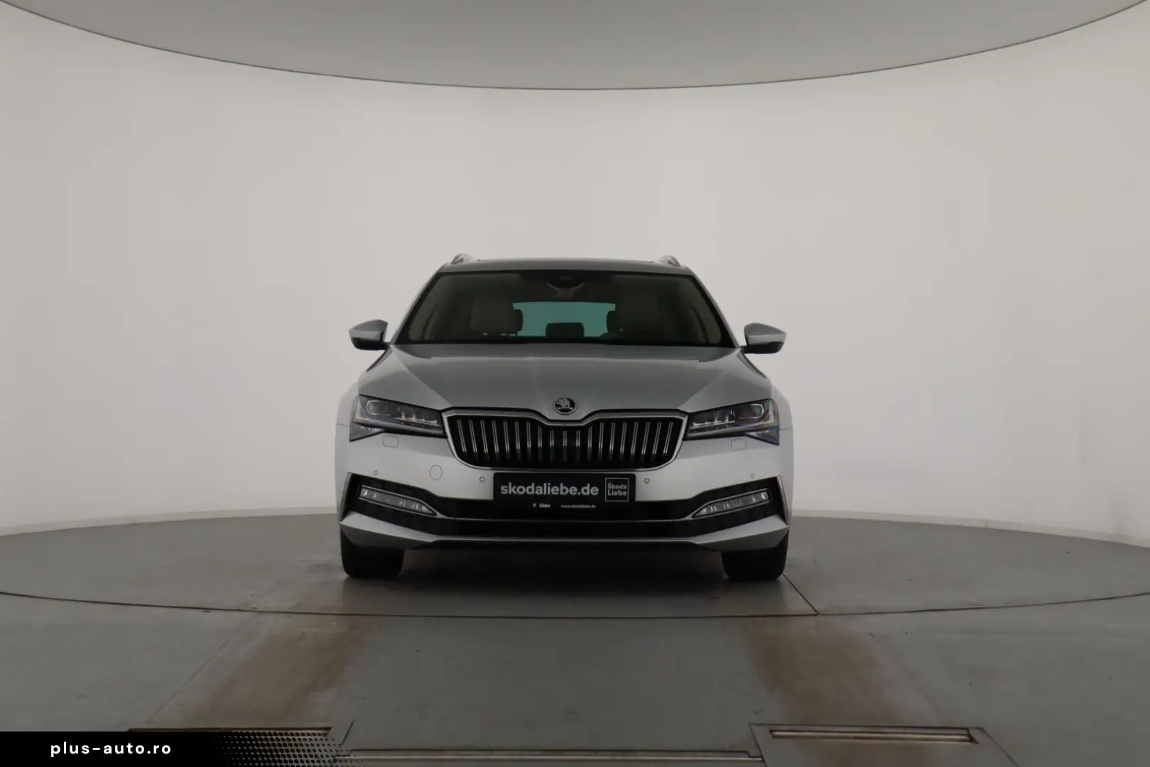 SKODA SUPERB COMBI L&K 2.0TDI DSG 4X4 STAND-HZ KAMERA