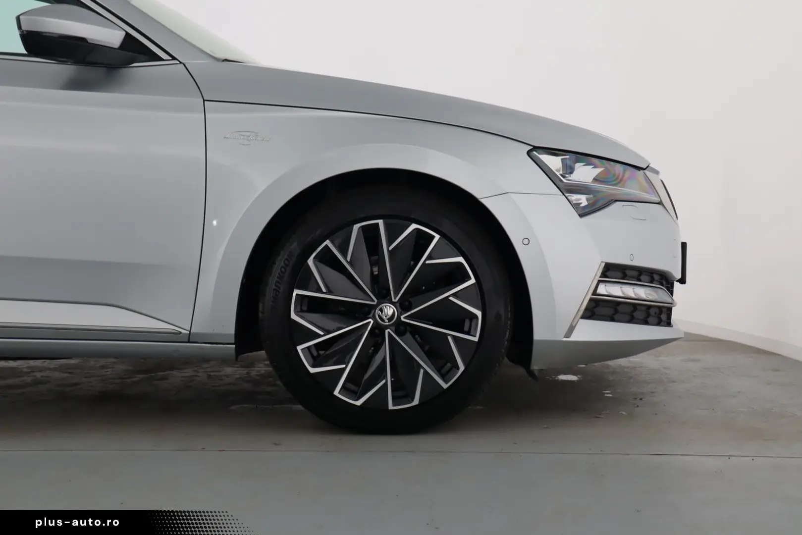 SKODA SUPERB COMBI L&K 2.0TDI DSG 4X4 STAND-HZ KAMERA