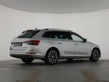 SKODA SUPERB COMBI L&K 2.0TDI DSG 4X4 STAND-HZ KAMERA