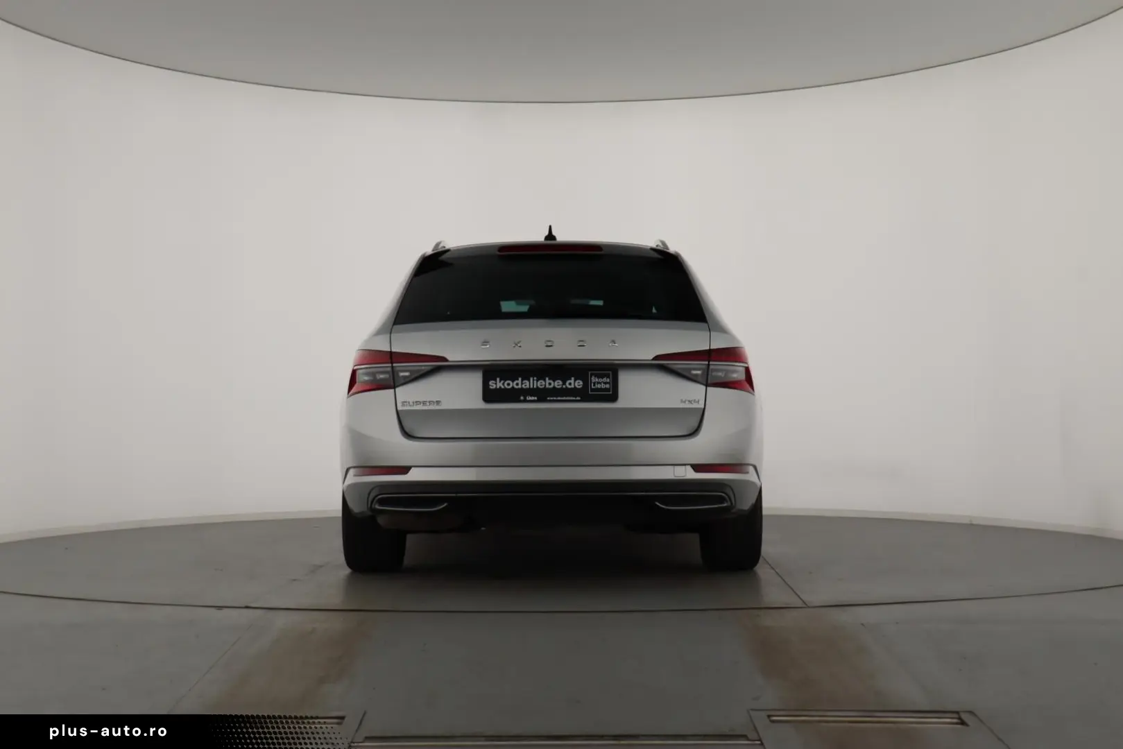 SKODA SUPERB COMBI L&K 2.0TDI DSG 4X4 STAND-HZ KAMERA