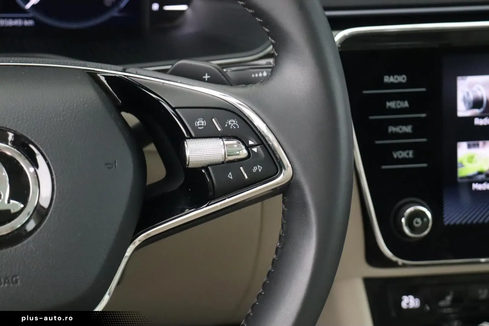 SKODA SUPERB COMBI L&K 2.0TDI DSG 4X4 STAND-HZ KAMERA