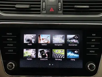 SKODA SUPERB COMBI L&K 2.0TDI DSG 4X4 STAND-HZ KAMERA