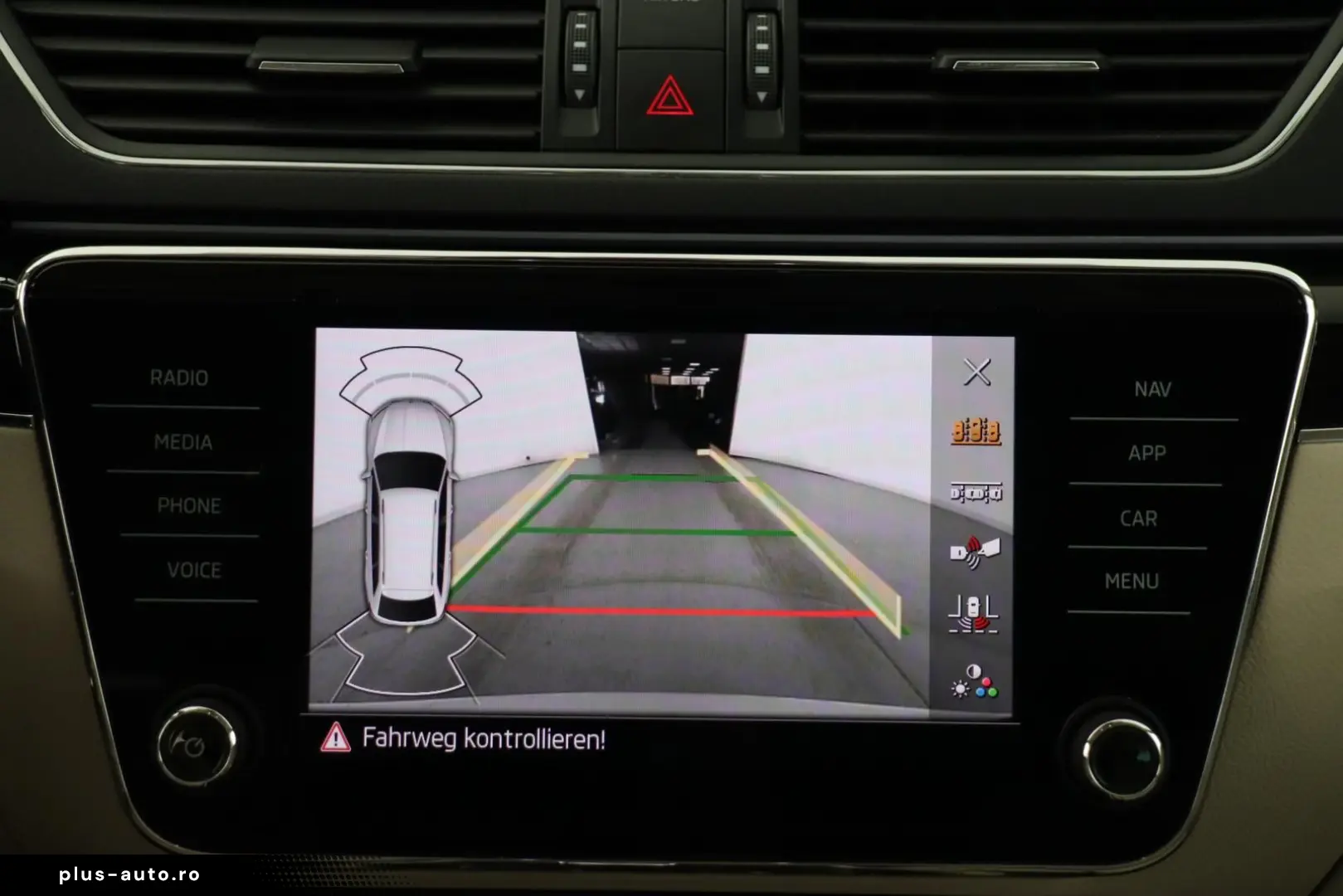 SKODA SUPERB COMBI L&K 2.0TDI DSG 4X4 STAND-HZ KAMERA