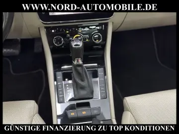 SKODA Superb Combi Laurin & Klement 2.0 TDI DSG AHK 19