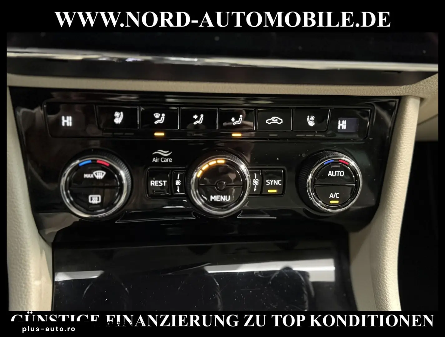 SKODA Superb Combi Laurin & Klement 2.0 TDI DSG AHK 19