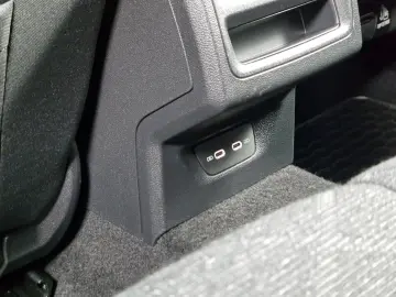 VOLKSWAGEN GOLF LIFE 1.0i 110CP 2021