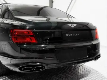 Bentley Flying Spur S Hybrid