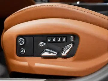 Bentley Flying Spur S Hybrid