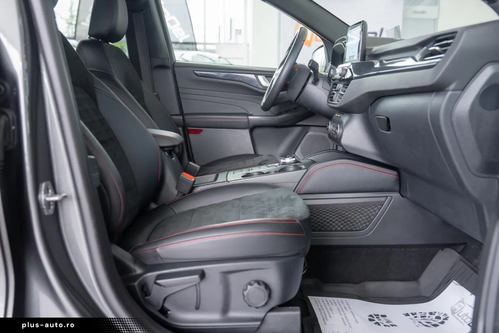 Ford Kuga Plug-In Hybrid Automatik  ST-Line