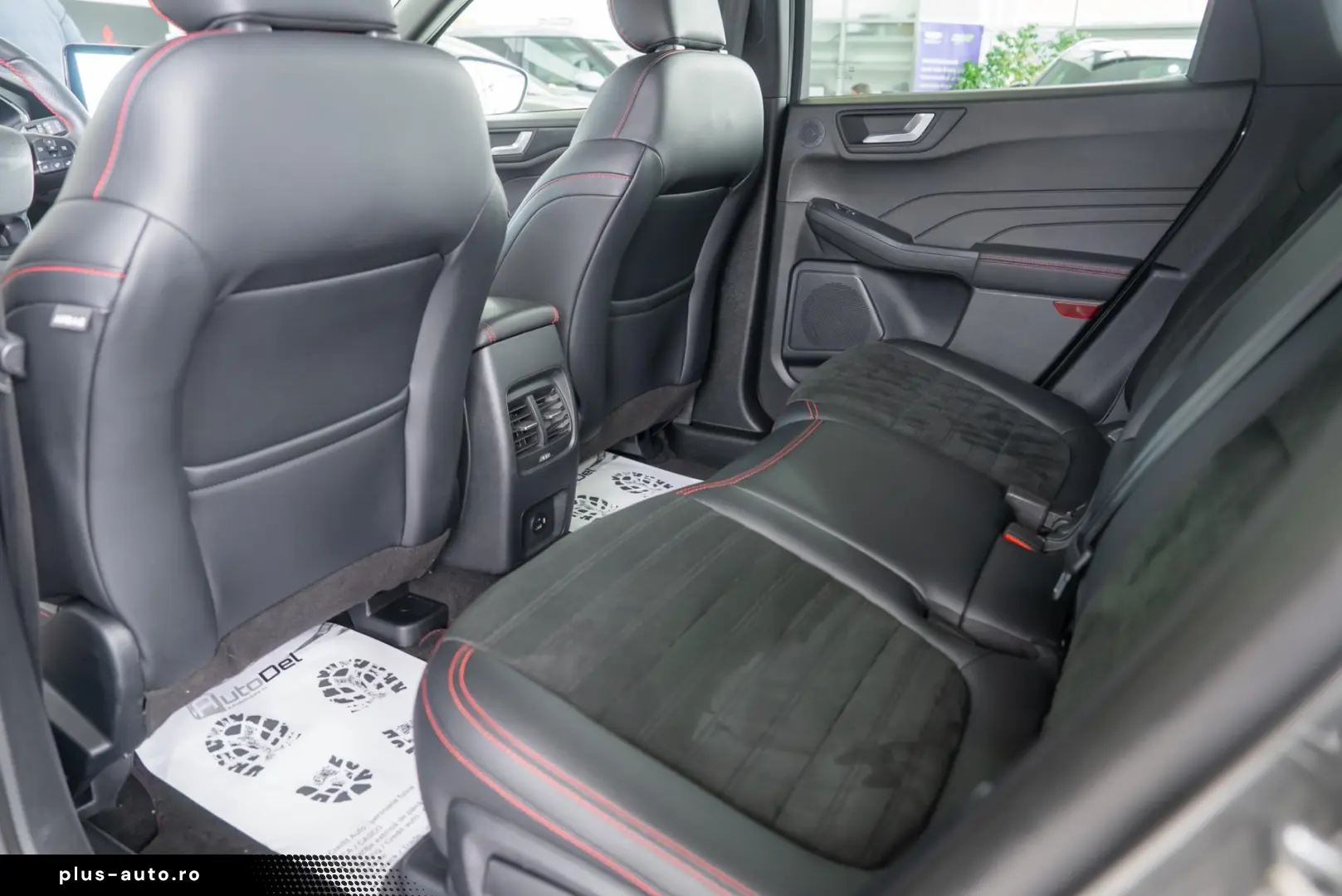 Ford Kuga Plug-In Hybrid Automatik  ST-Line