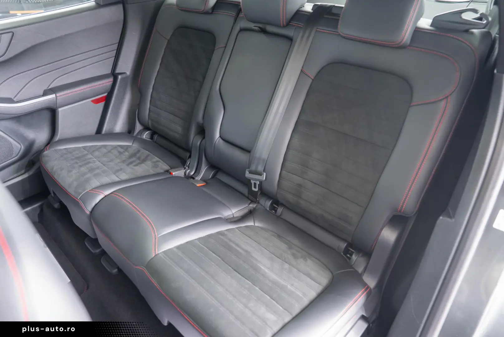 Ford Kuga Plug-In Hybrid Automatik  ST-Line