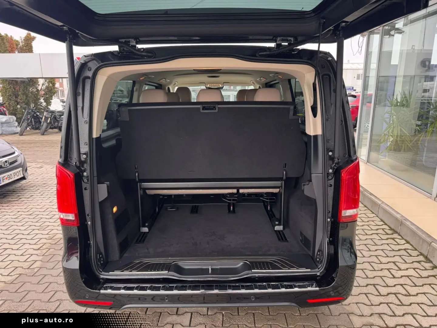 MERCEDES-BENZ V 300 d 4Matic AMG Extralung Avantgarde 2020