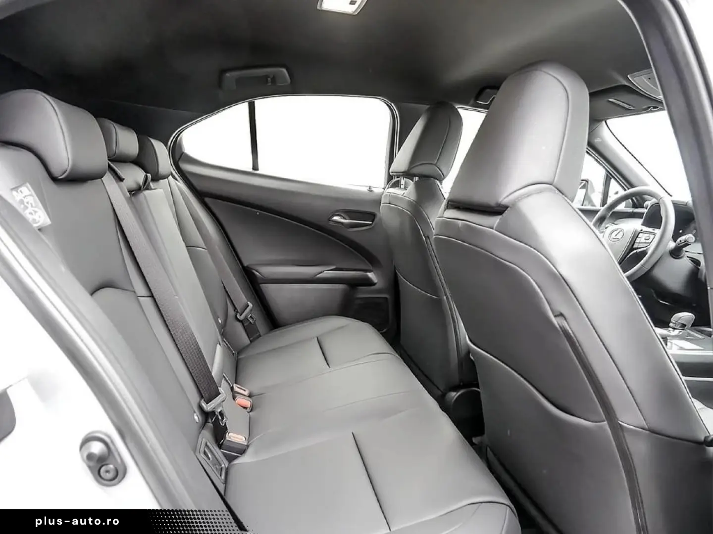 Lexus UX 300h F-Sport