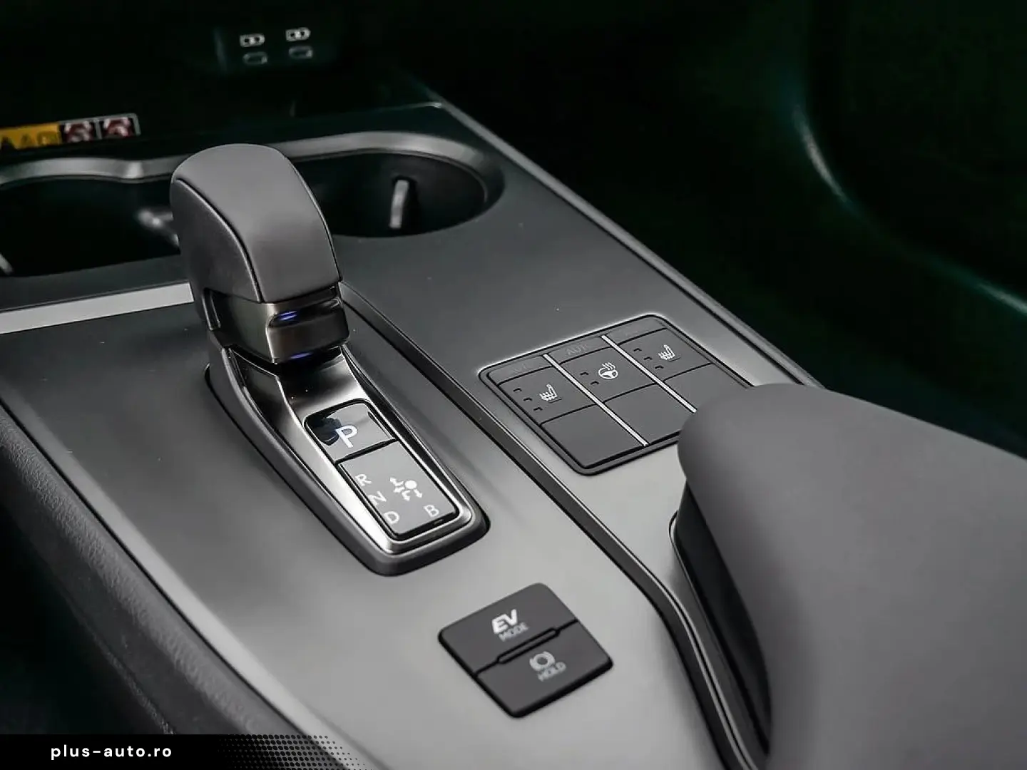 Lexus UX 300h F-Sport