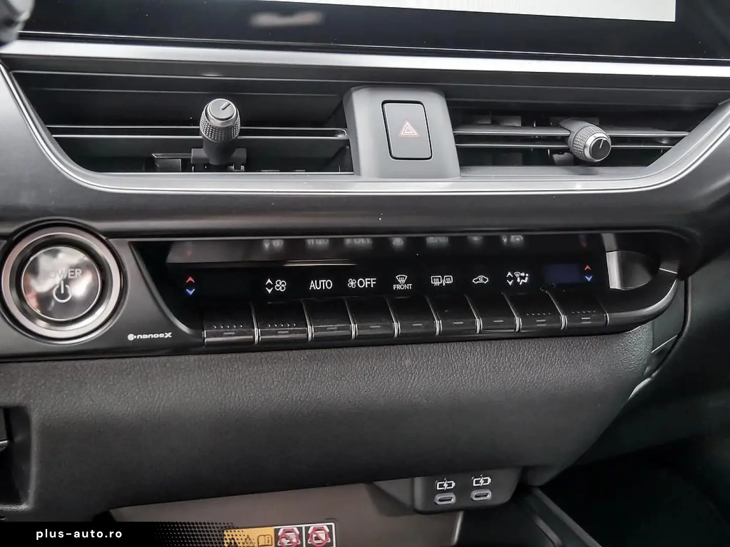 Lexus UX 300h F-Sport