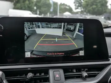 Lexus UX 300h F-Sport