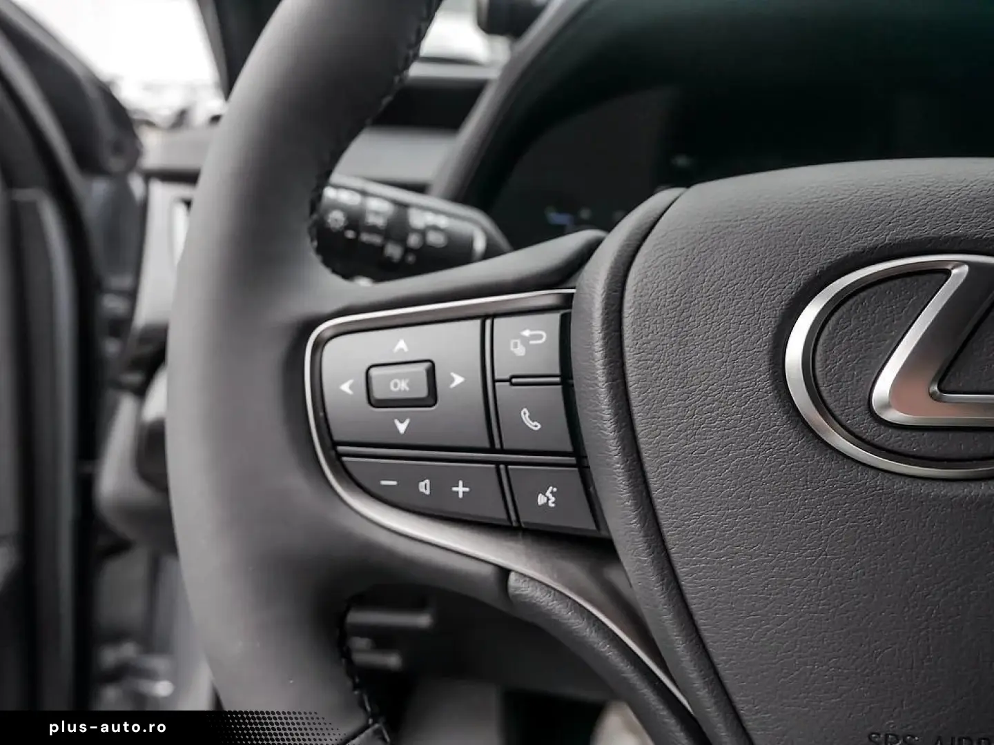 Lexus UX 300h F-Sport