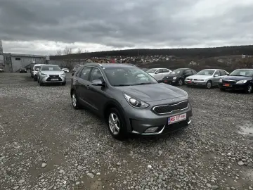 Kia Niro 1.6 Plug-in Hybrid Silber